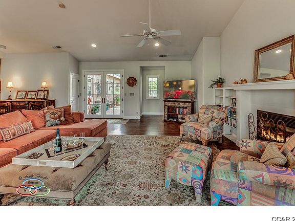 2nd image of 585 Stone Corral Ct