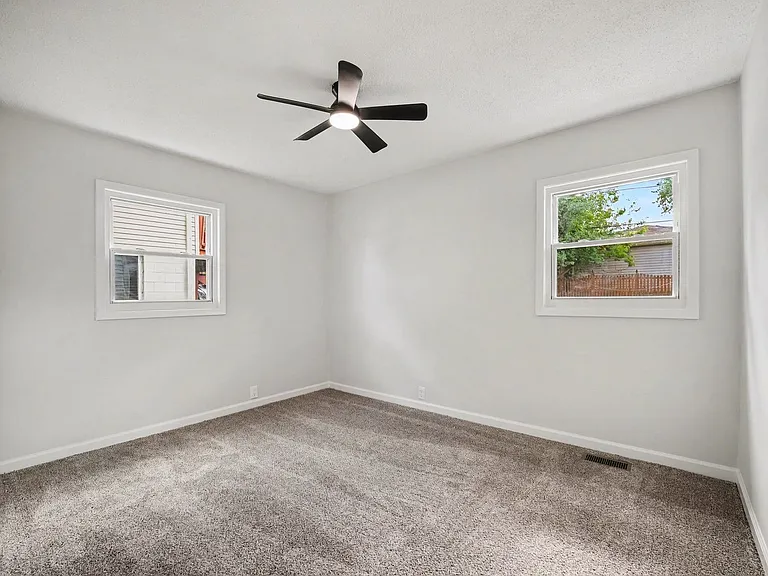 338 Hickory Ave — Photo 11