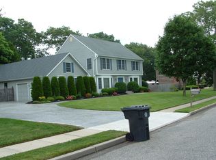 1236 Fox Hollow Dr, Toms River, NJ