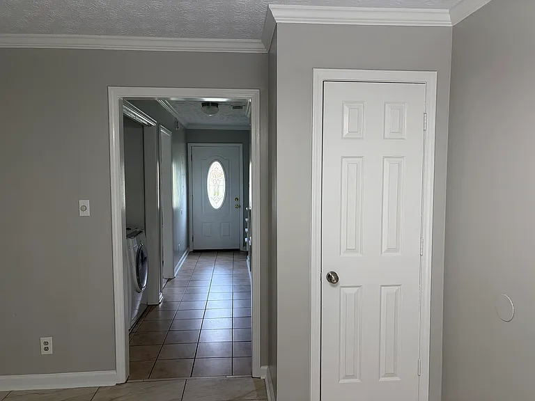 1899 Norcross Chase Cir — Photo 3