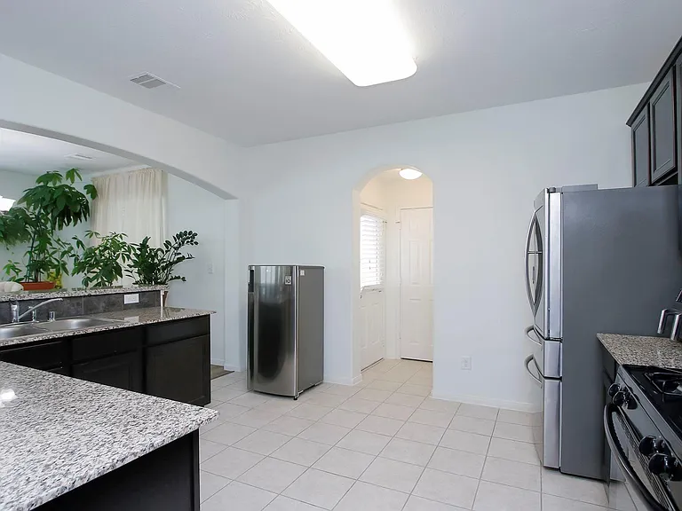 10516 Primo Pl — Photo 12