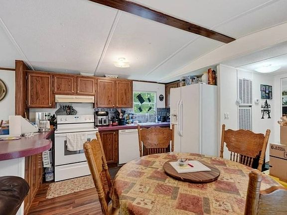 4th image of 7789 Ditty Rd