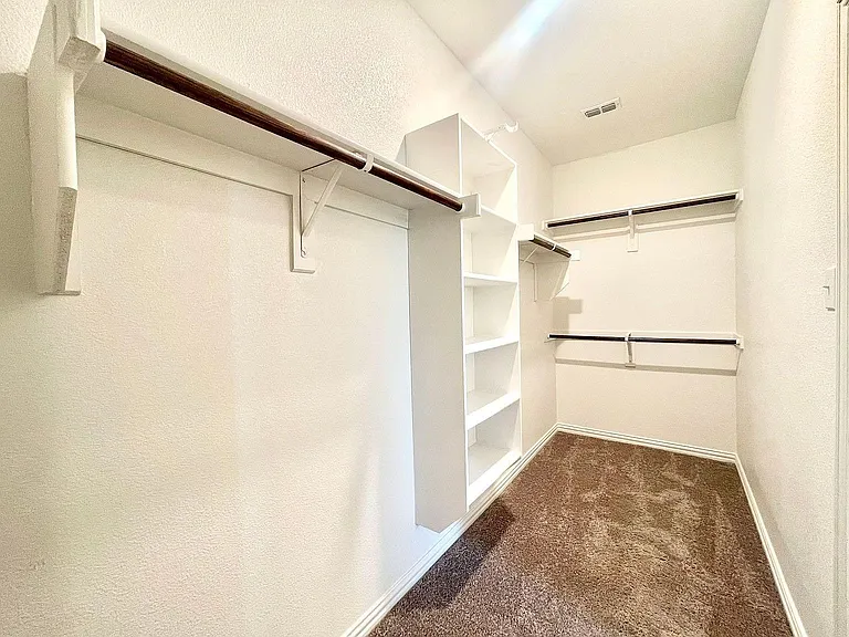 4619 Cleves Ave — Photo 12