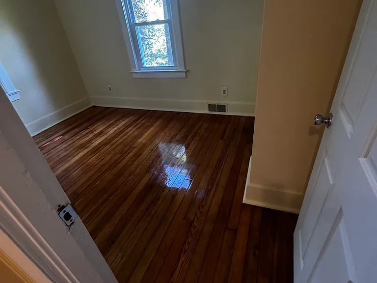 428 W Ingomar Rd — Photo 4