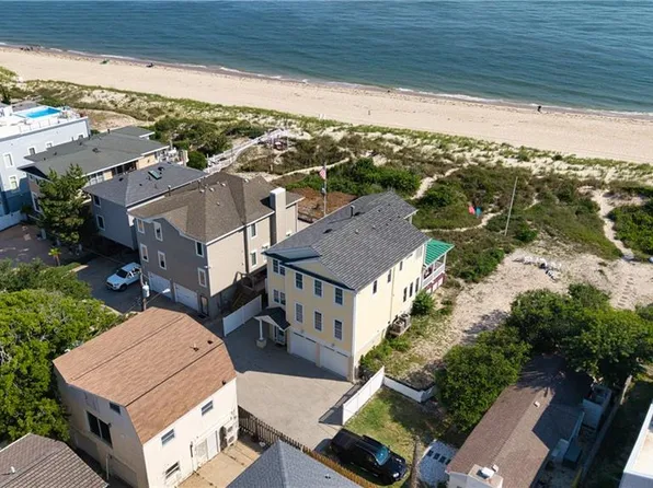 4812 Bay Bridge Ln, Virginia Beach, VA 23455