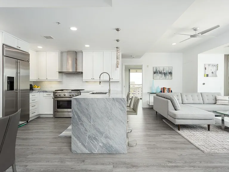 7147 E Rancho Vista Dr #7002 — Photo 3