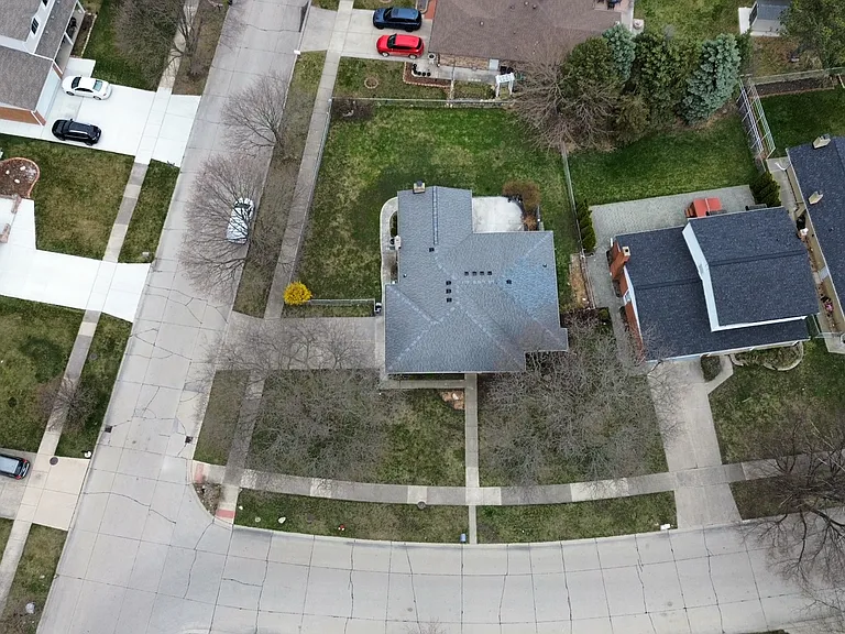 3007 Warrington Dr — Photo 34