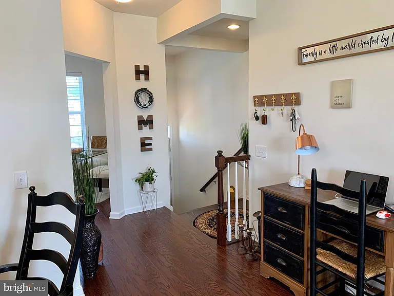 134 Admiral Ln — Photo 5
