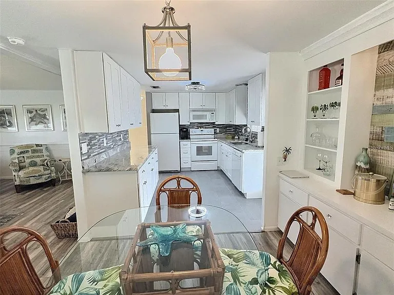 667 Sugar Palm St — Photo 14