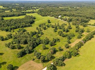 8 Vaughan Rd, Eldon, MO 65026