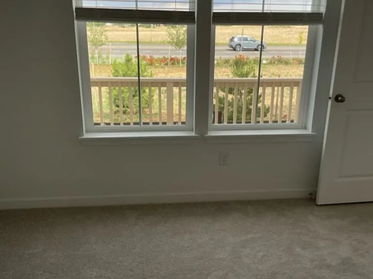 528 Byrd Aly — Photo 10