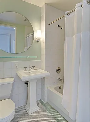 Rented by Compass | media 13