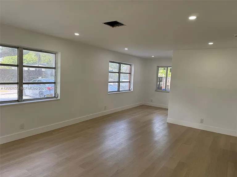 890 SW 28th St #1 — Photo 3