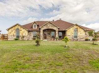 7301 Millcreek Ct, Sanger, TX 76266