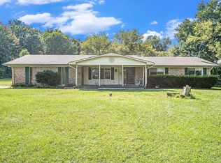 8353 Mack Rd, Linden, MI 48451