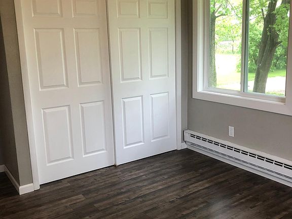2nd image of 531 E Elm St APT 4
