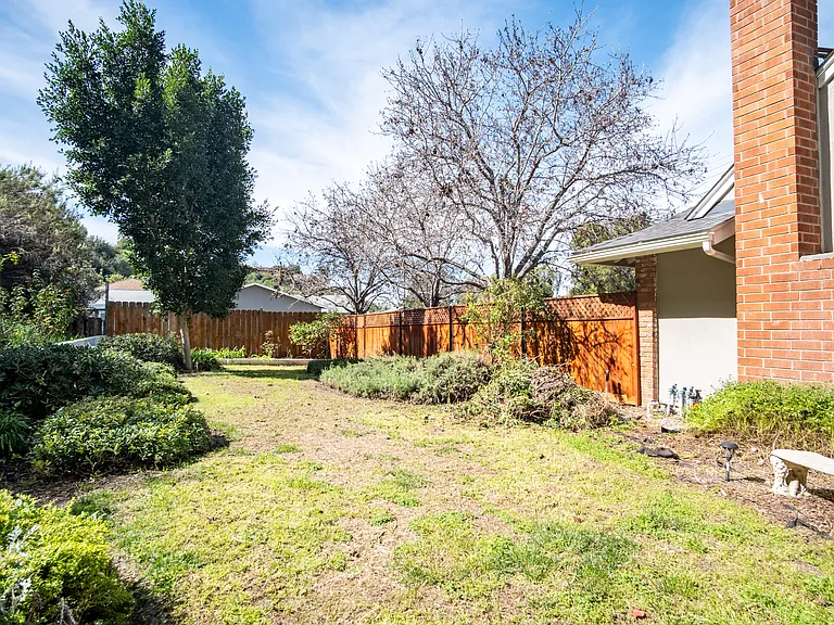 5483 Maisel Way — Photo 42
