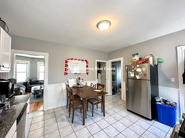 9 Taft St #3B — Photo 25