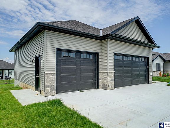 3rd image of 1033 Annabel Ave