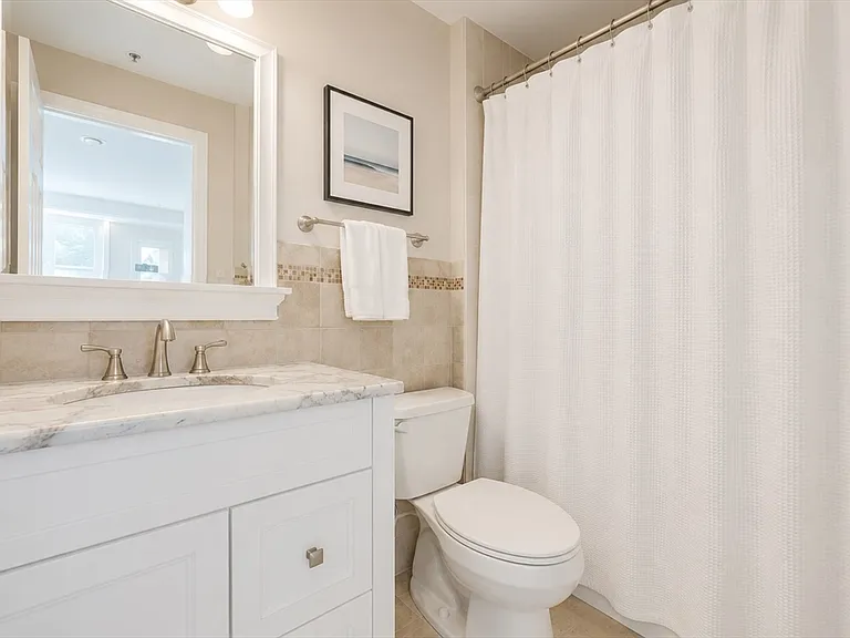 350 Revere Beach Blvd #Penthouse 12 — Photo 5