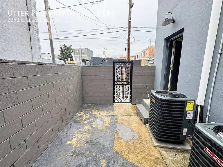 2250 E Clearfield St #1 — Photo 37