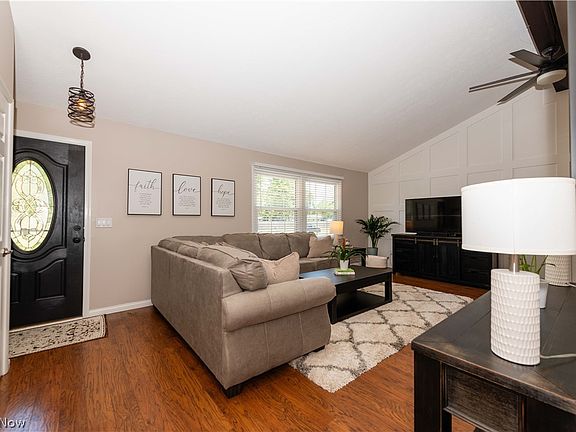 2nd image of 7476 McKinley St