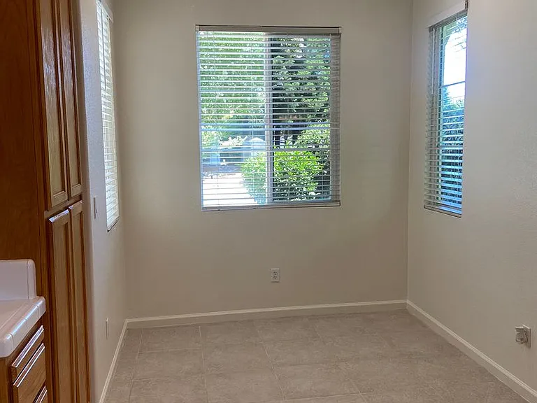 3203 Europa St — Photo 7