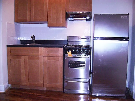 Rented by City Connections Realty | media 23