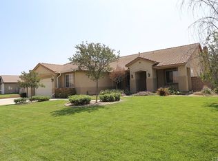 4718 Castlerock Rd, Riverside, CA 92509