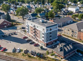 10 4th St #403, Dover, NH 03820