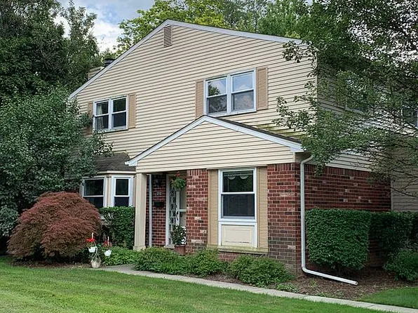 5751 Northfield Pkwy #544, Troy, MI 48098