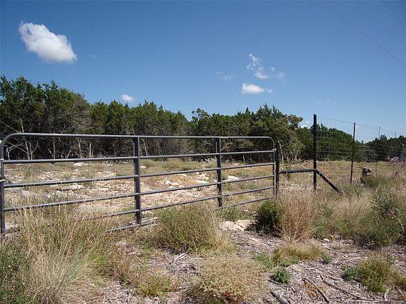 4th image of 293 County Road 371a