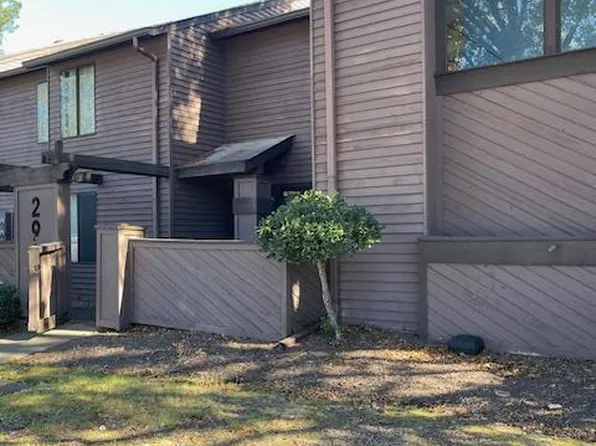 2980 Saint Albans Cmn, Virginia Beach, VA 23452