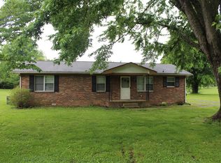 107 Maple St, Cross Plains, TN 37049