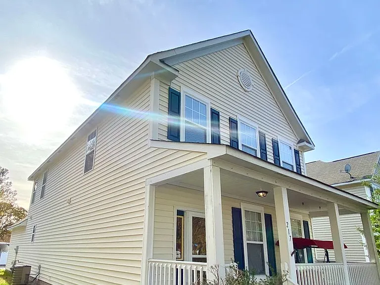 217 W Gilbert St — Photo 1