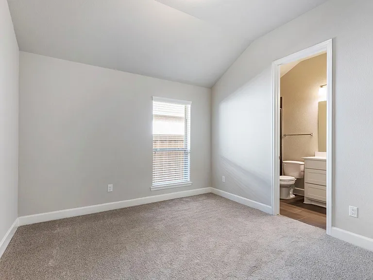 7314 Grandview Meadow Dr — Photo 12
