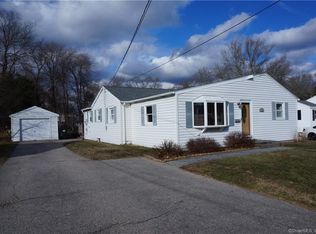 54 Wayne Rd, Groton, CT 06340