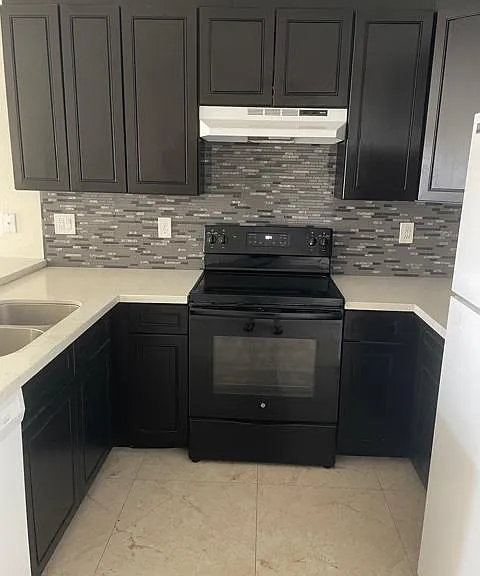 130 Copper St #201 — Photo 1