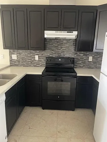130 Copper St #201 Photo 1