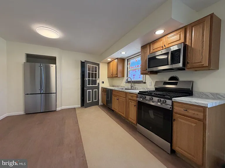 322 Nicholson Rd — Photo 8