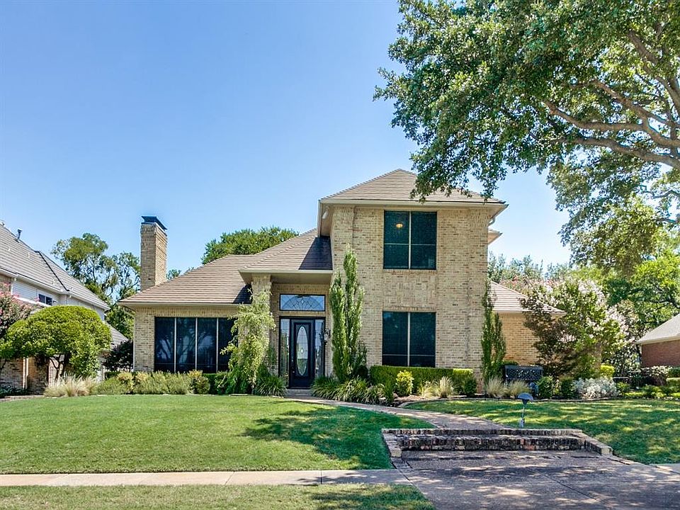 1st image of 2512 Pelican Bay Dr