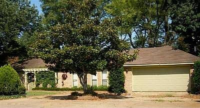 1st image of 502 Quail Ln