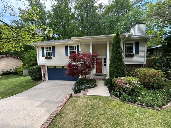 2148 Nancy Cir SE, Smyrna, GA 30080