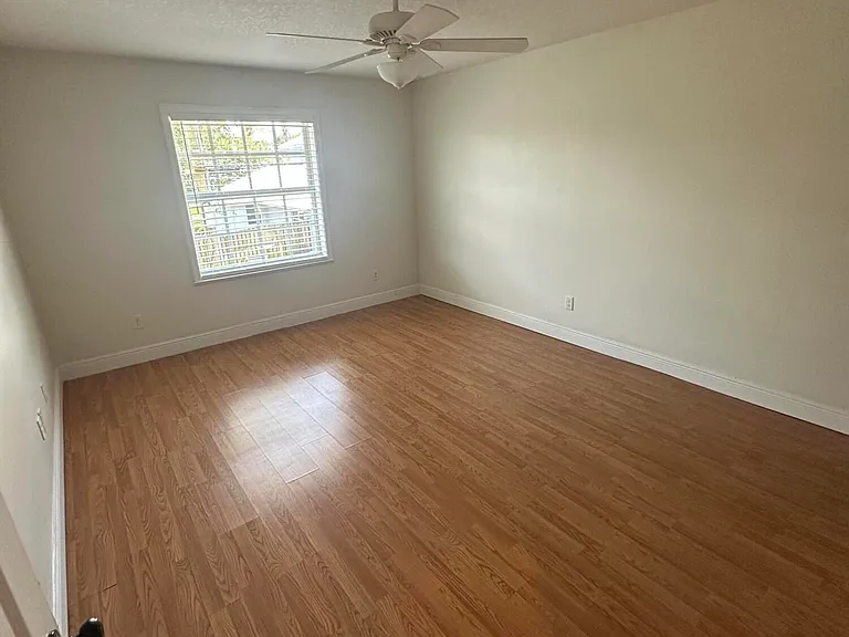 9322 SE Athena St — Photo 26
