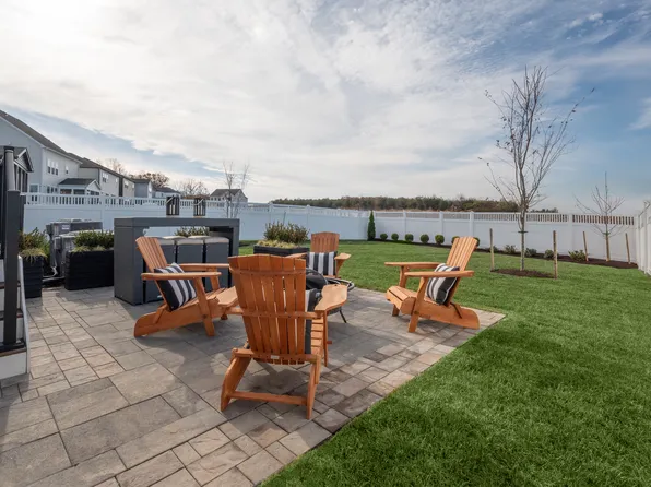 Hanson Plan, Stratus at West Park