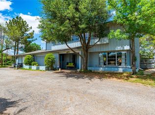 1100 W Lake Dr, Hamlin, TX 79520