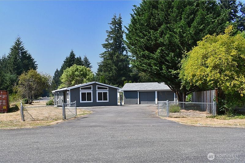 2nd image of 16119 85th Court SE