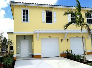 1011 NW 40th Ter, Fort Lauderdale, FL 33313