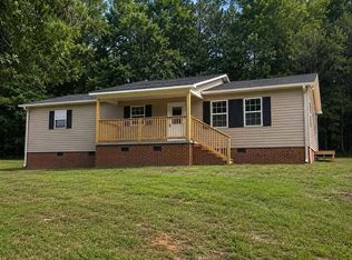2673 Whitmire Hwy, Kinards, SC 29355