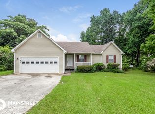 718 Davis Rd, Stockbridge, GA 30281